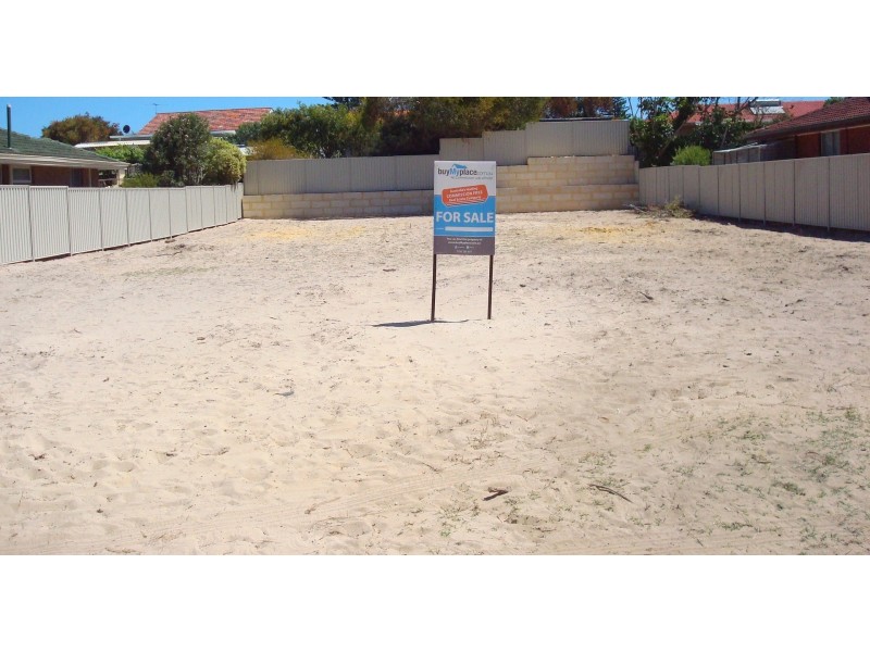 71 Fourth Avenue, Shoalwater WA 6169