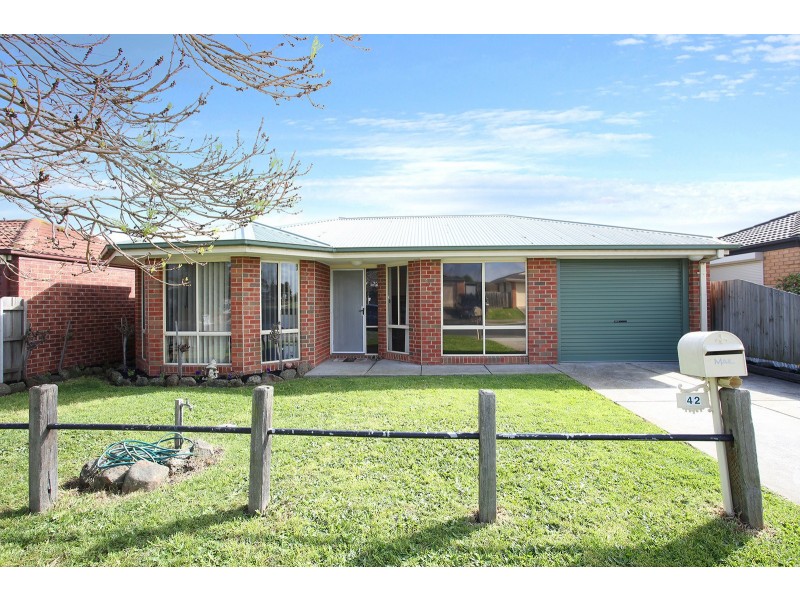 42/10-11 Dartmoor Drive, Cranbourne East VIC 3977