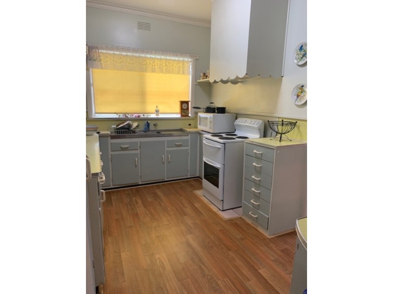 84 Fenwick St, Portarlington VIC 3223