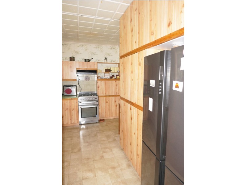 36 Cungena Avenue, Park Holme SA 5043