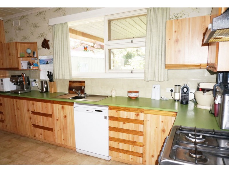 36 Cungena Avenue, Park Holme SA 5043