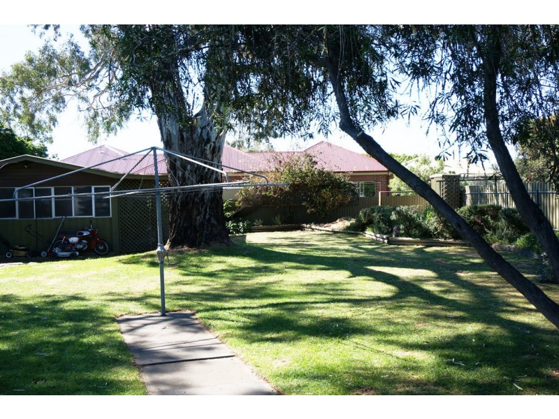 36 Cungena Avenue, Park Holme SA 5043