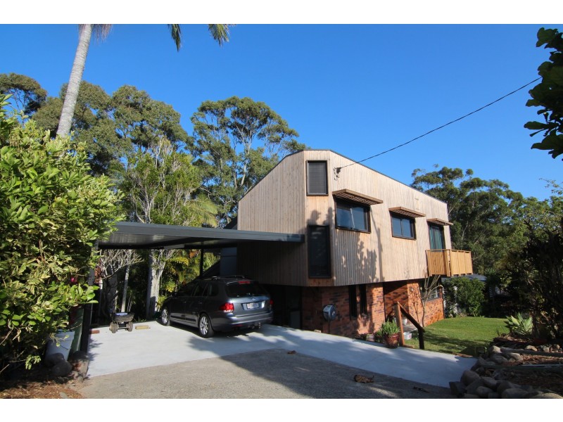 9 Blamey Drive, Tugun QLD 4224