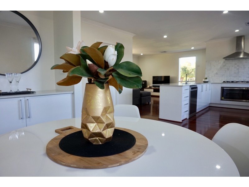 2 Albemarle Way, High Wycombe WA 6057