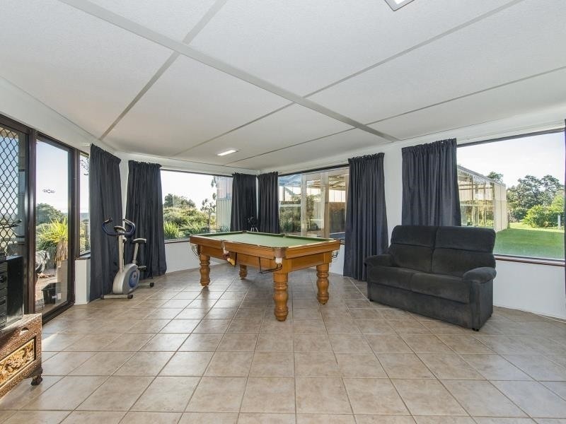 15 Rails Crescent, Wungong WA 6112