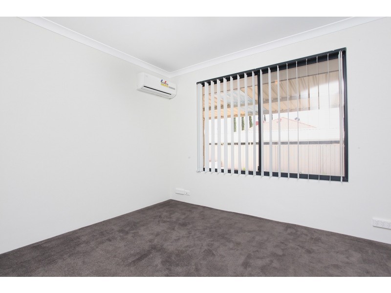 72 Hardey East Road, Wattle Grove WA 6107