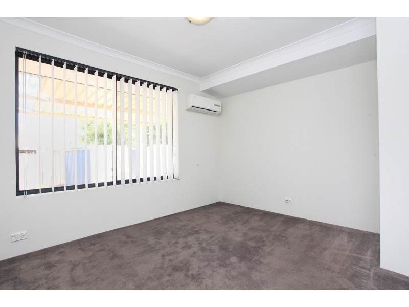 72 Hardey East Road, Wattle Grove WA 6107