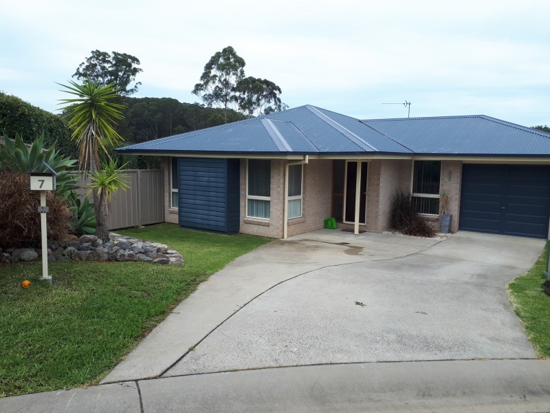 7 Farrell Close, Bonville NSW 2441