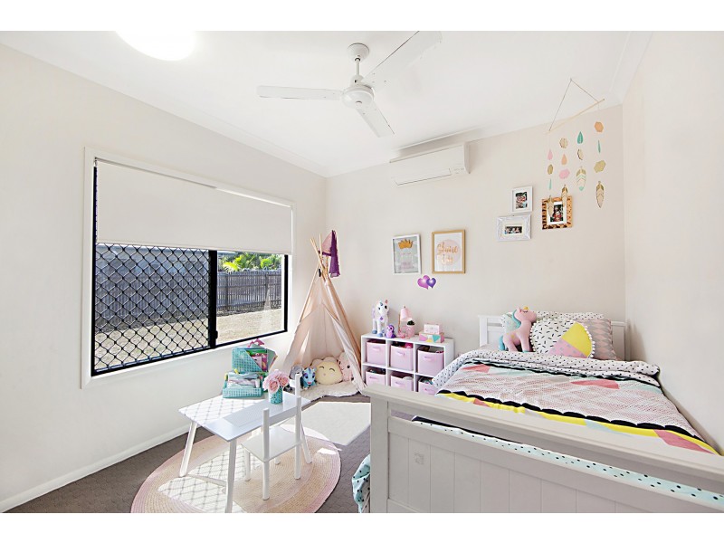 4 Ellendale Street, Mount Low QLD 4818