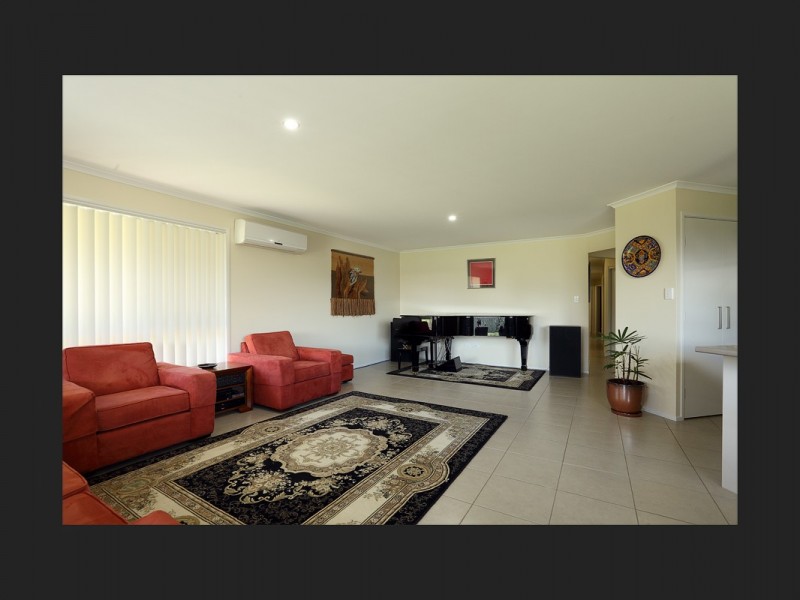 26 Homeland Crescent, Warner QLD 4500