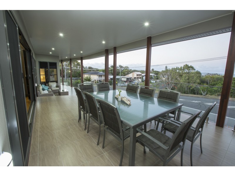 37 Ocean Street, Tannum Sands QLD 4680