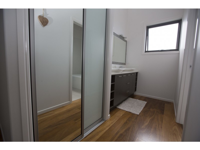 37 Ocean Street, Tannum Sands QLD 4680