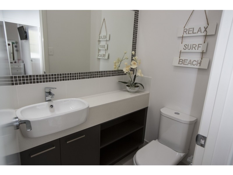 37 Ocean Street, Tannum Sands QLD 4680