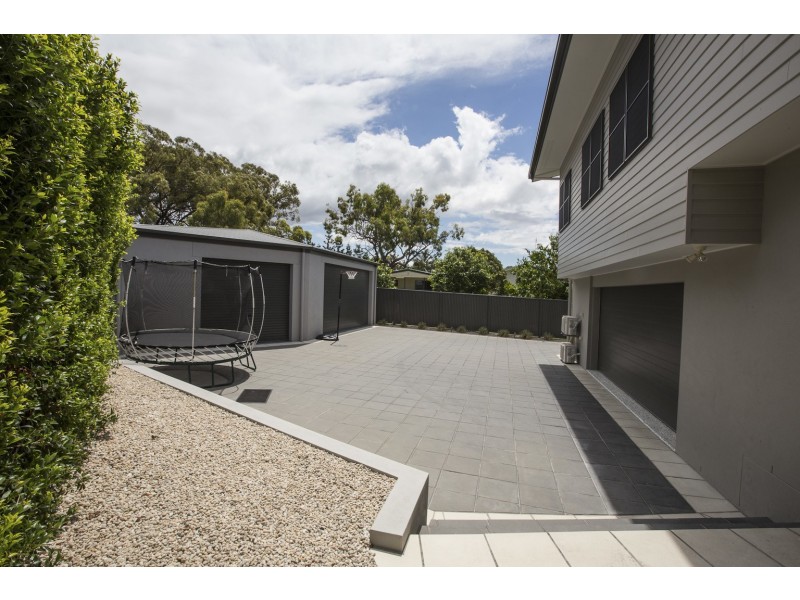 37 Ocean Street, Tannum Sands QLD 4680