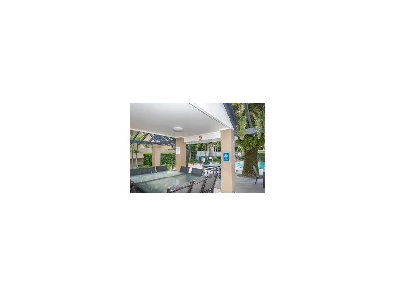 329/392 Marine Parade, Labrador QLD 4215