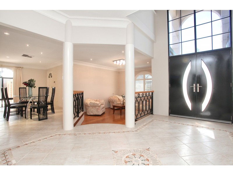 7 Lookout Circle, Ellenbrook WA 6069