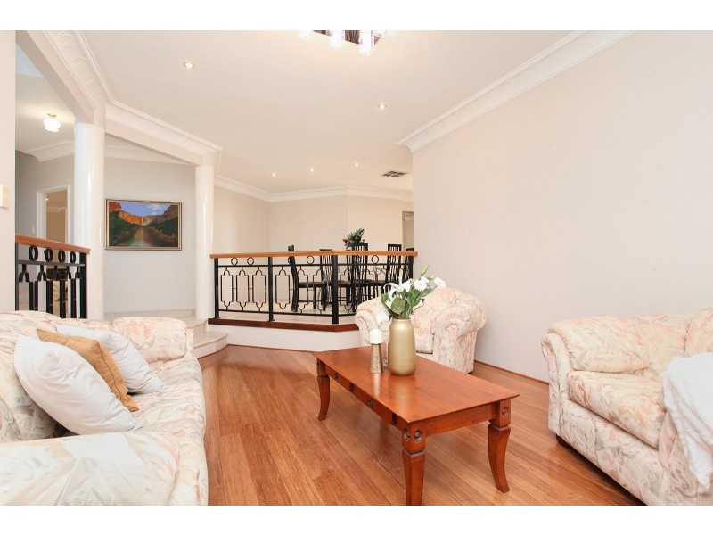 7 Lookout Circle, Ellenbrook WA 6069