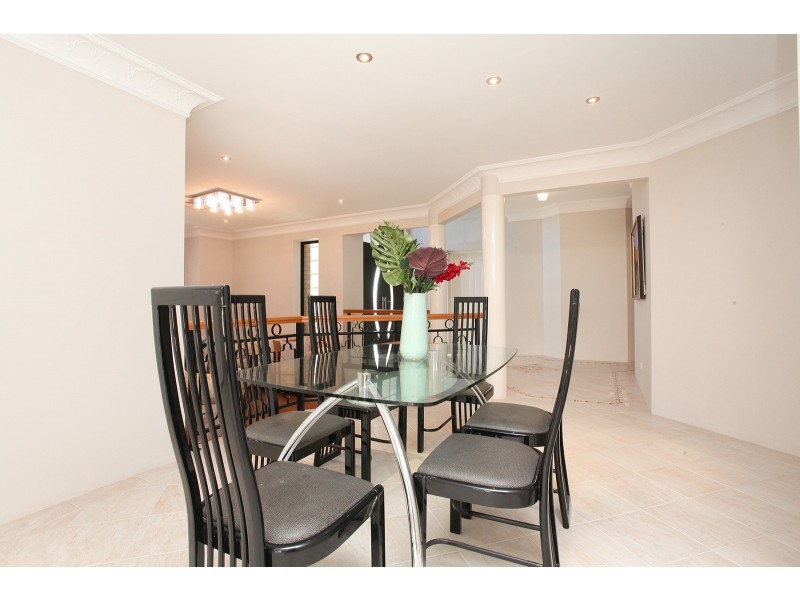 7 Lookout Circle, Ellenbrook WA 6069