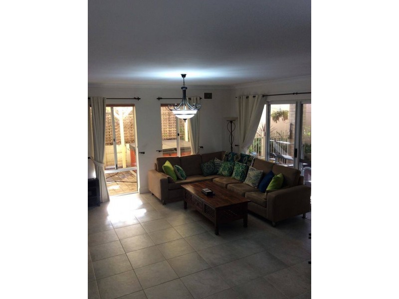 25 Queen Street, Maylands WA 6051