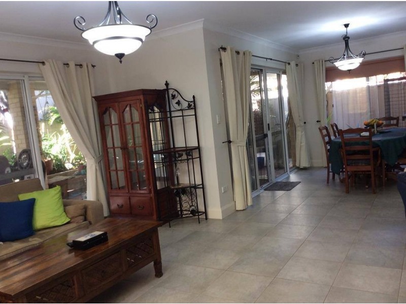 25 Queen Street, Maylands WA 6051