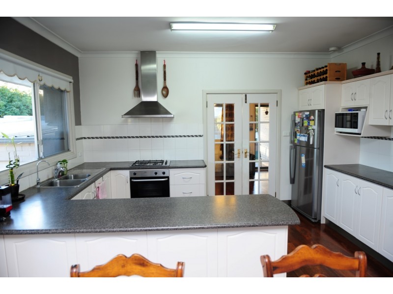 362 Flinders Street, Nollamara WA 6061