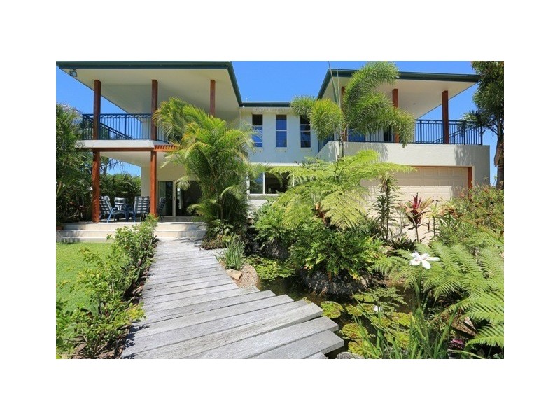 7 Bussey St, Bargara QLD 4670