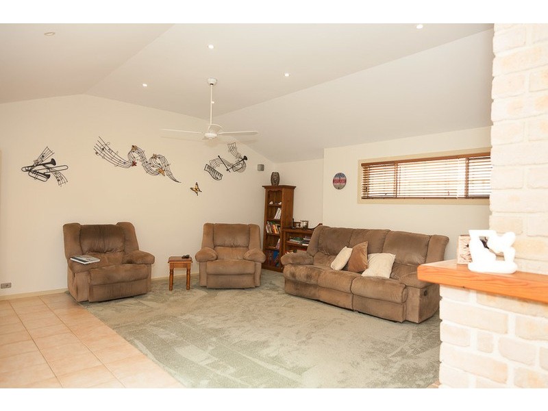 45 Oaks Avenue, Long Jetty NSW 2261