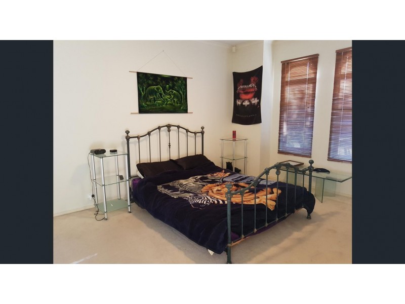 16 Green Hill Place, Craigieburn VIC 3064