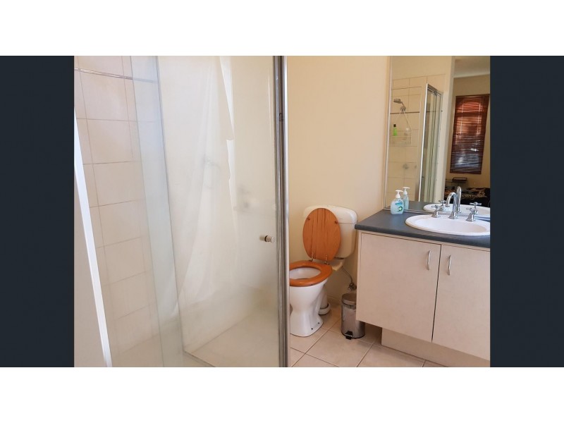 16 Green Hill Place, Craigieburn VIC 3064