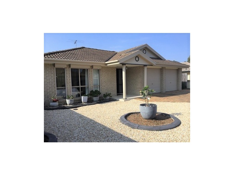 14 Cedar Cutters Crescent, Cooranbong NSW 2265