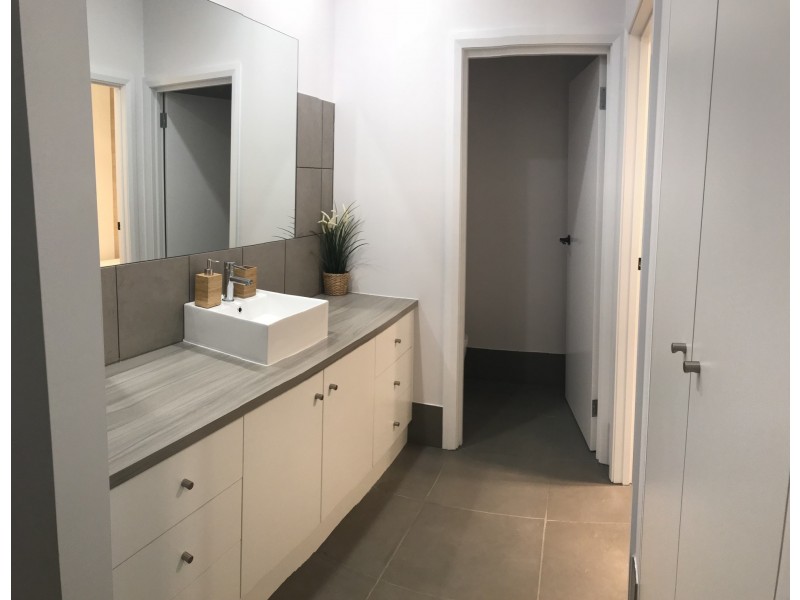 15 Fern Road, Crafers West SA 5152