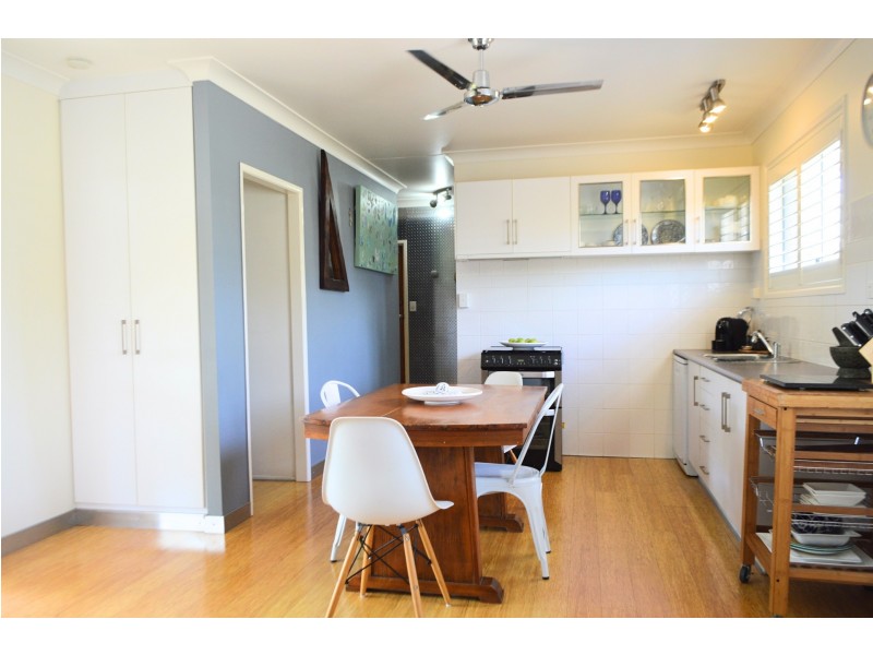 1/28 Mcveigh Street, Kepnock QLD 4670