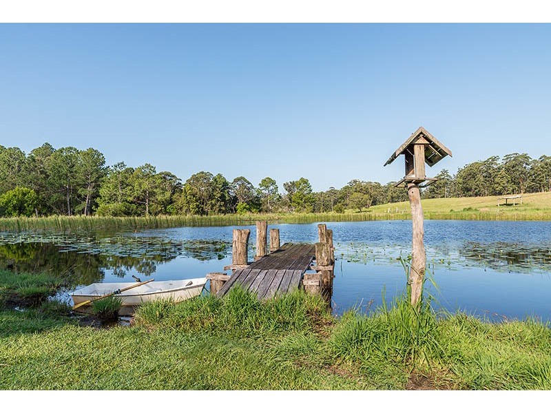 211 Ballards Road, Valla NSW 2448