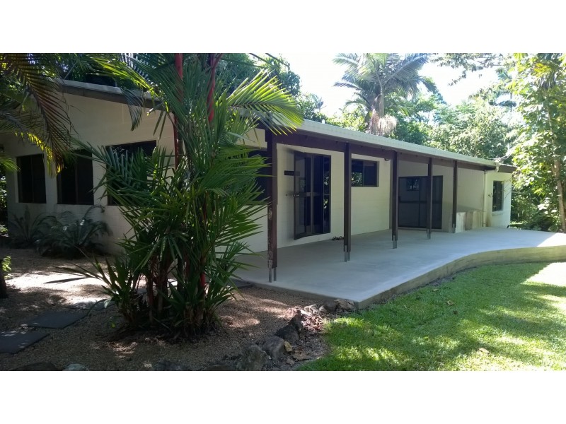 10 Morgano Street, Bingil Bay QLD 4852