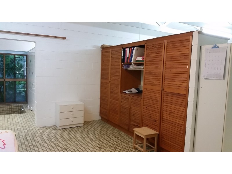 10 Morgano Street, Bingil Bay QLD 4852