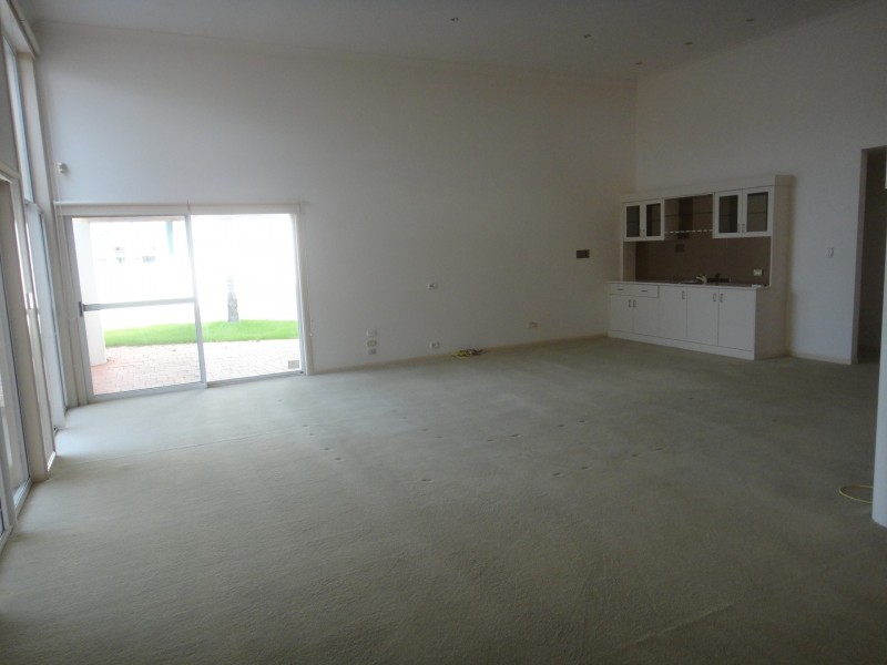 10/131 Morala Avenue, Runaway Bay QLD 4216