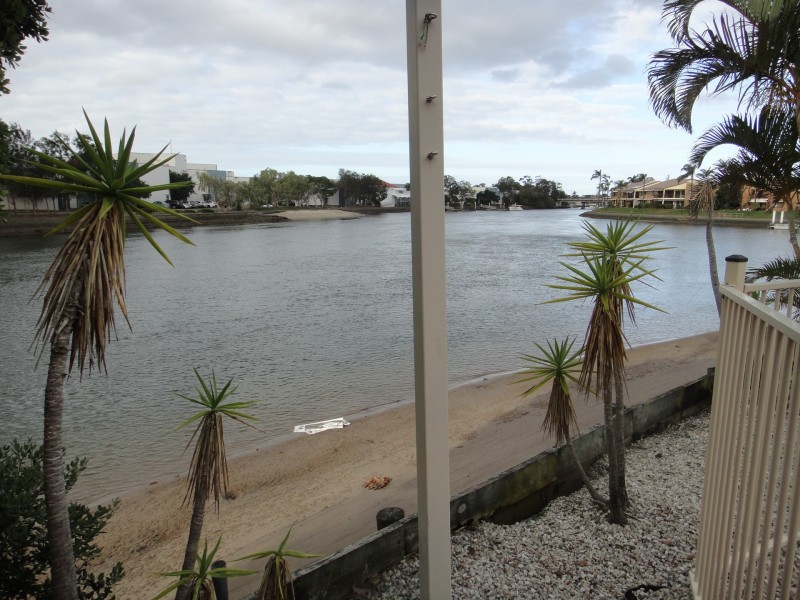 10/131 Morala Avenue, Runaway Bay QLD 4216