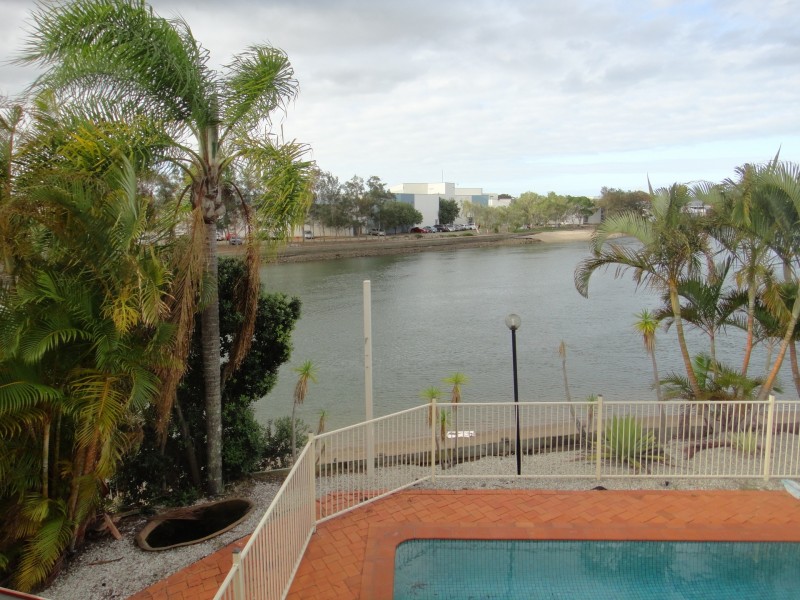 10/131 Morala Avenue, Runaway Bay QLD 4216