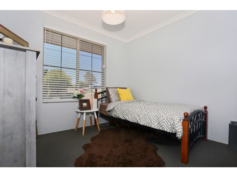 1 Malvern Rise, Greenfields WA 6210