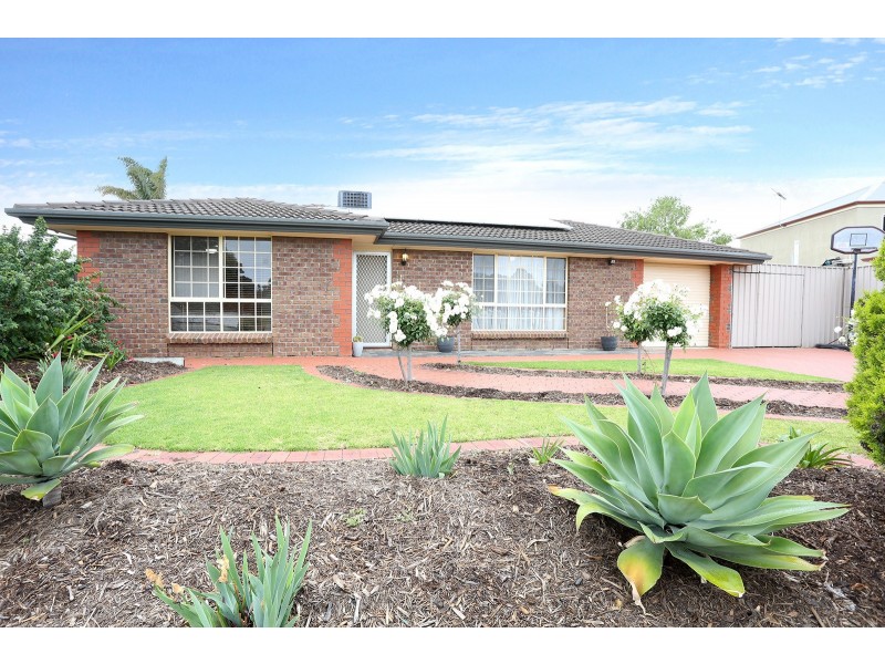 39 Clearwater Crescent, Seaford Rise SA 5169