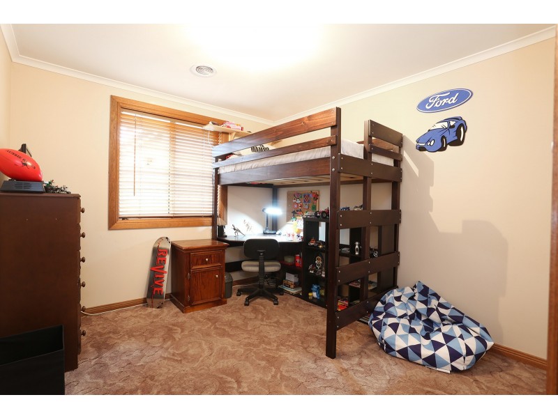 39 Clearwater Crescent, Seaford Rise SA 5169