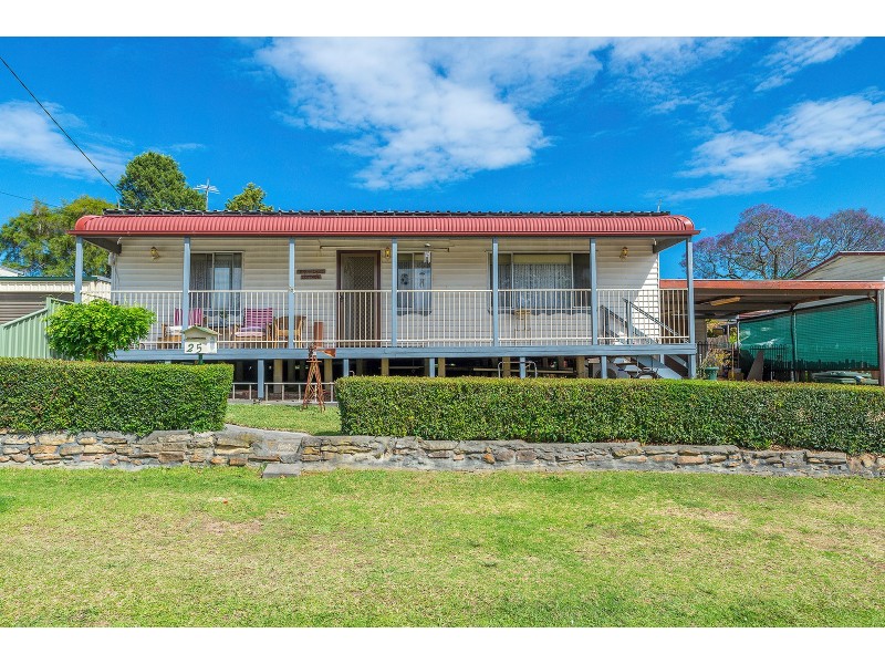 25 First Street, Warragamba NSW 2752