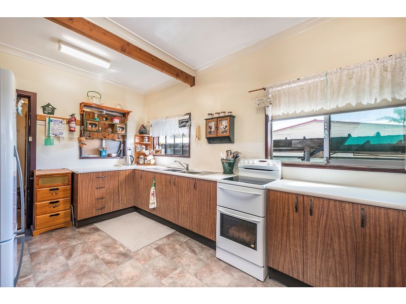 25 First Street, Warragamba NSW 2752