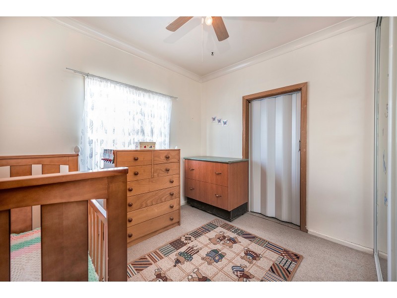 25 First Street, Warragamba NSW 2752