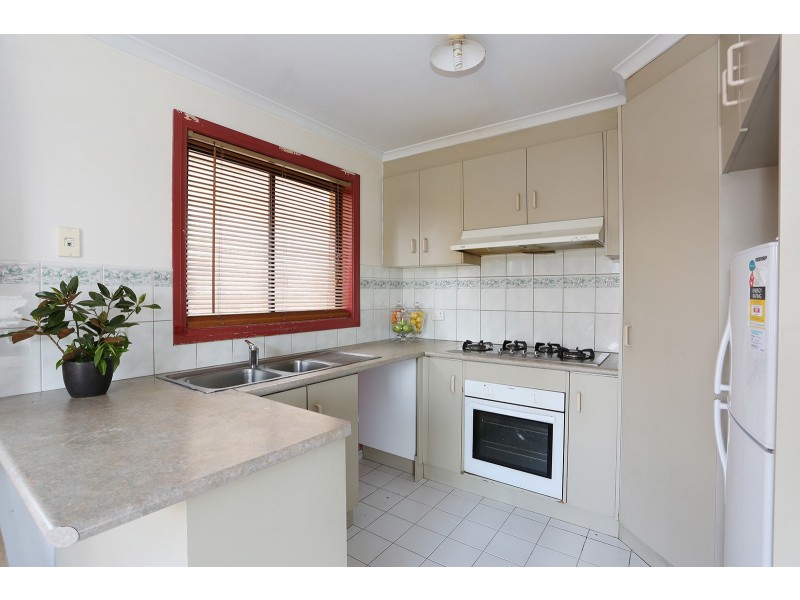27 Bradworth  Street, Craigieburn VIC 3064