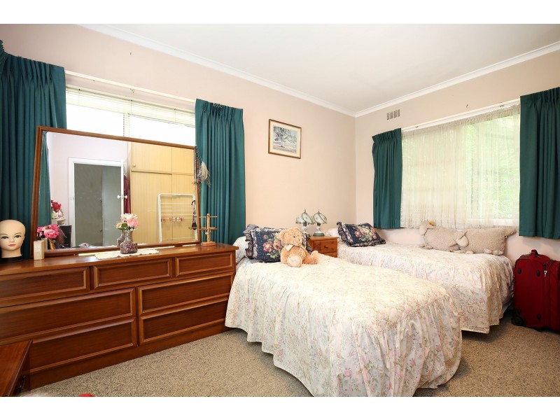 1 Eothen Lane, Kilsyth VIC 3137