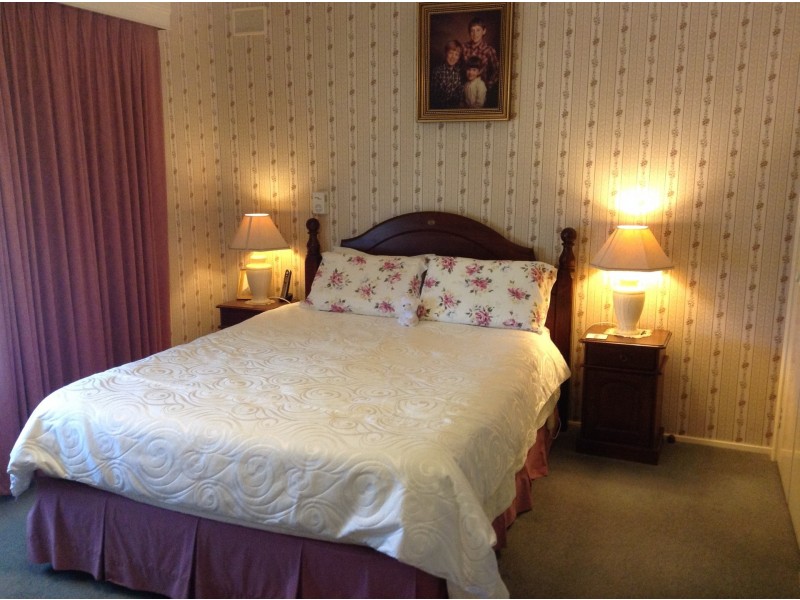 2 Prunis Court, Wodonga VIC 3690