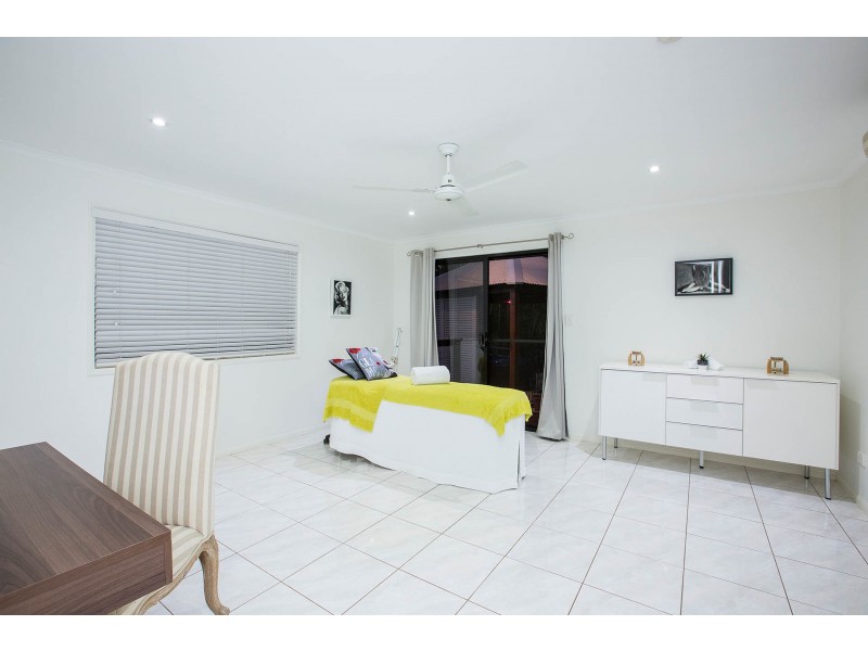 138 Kookaburra Drive, Cannon Valley QLD 4800