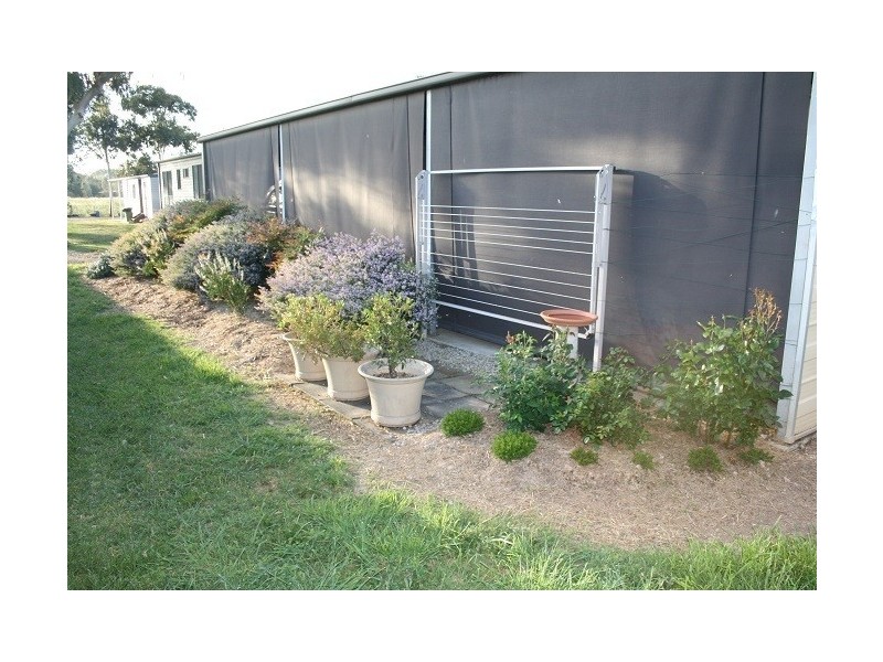 8/293-295 Midland Highway, Epsom VIC 3551