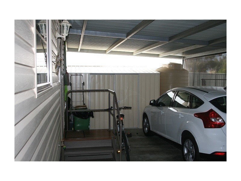 8/293-295 Midland Highway, Epsom VIC 3551